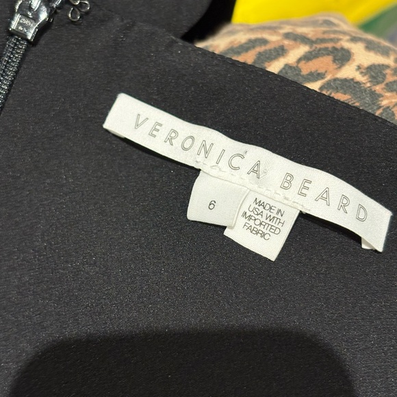 Veronica Beard Scuba Slum fit cropped Pants - Picture 5 of 7